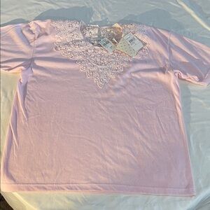 Chic Light Pink Lace Women's Tee
